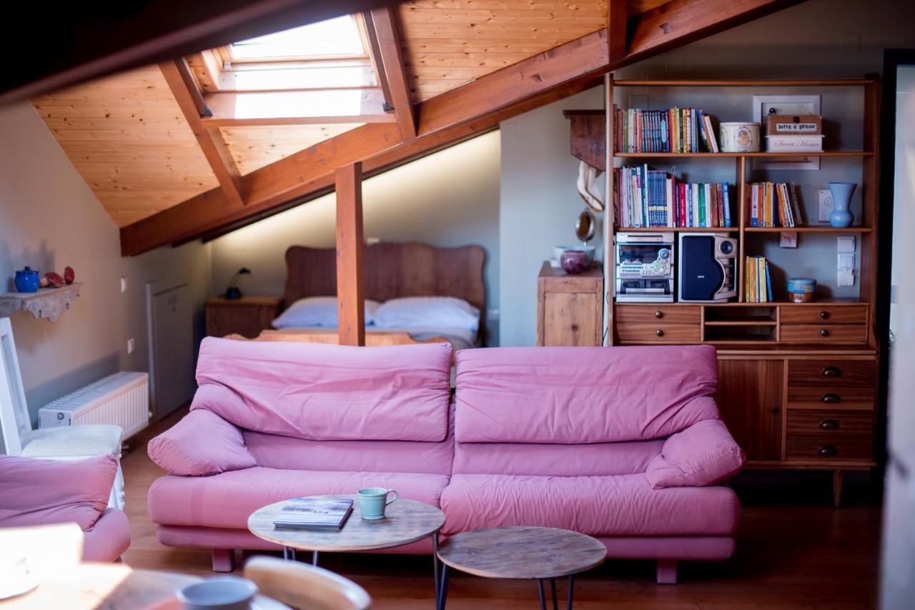 Country Style Attic In The Heart Of Preveza 아파트 외부 사진