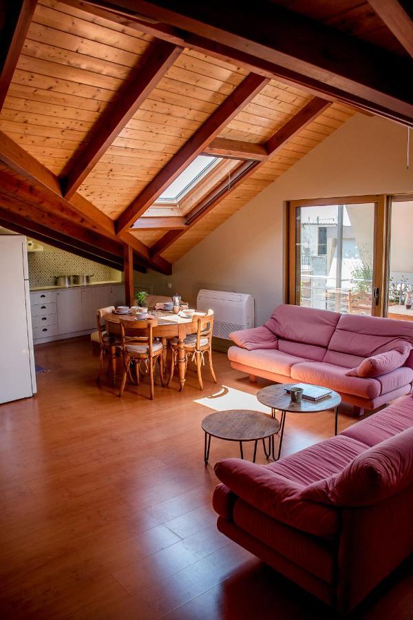 Country Style Attic In The Heart Of Preveza 아파트 외부 사진